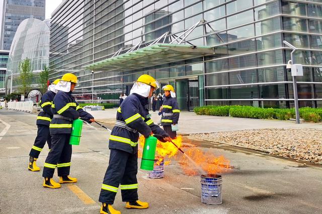長安區建筑裝飾裝修管理中心開展2019年度裝飾工程消防逃.